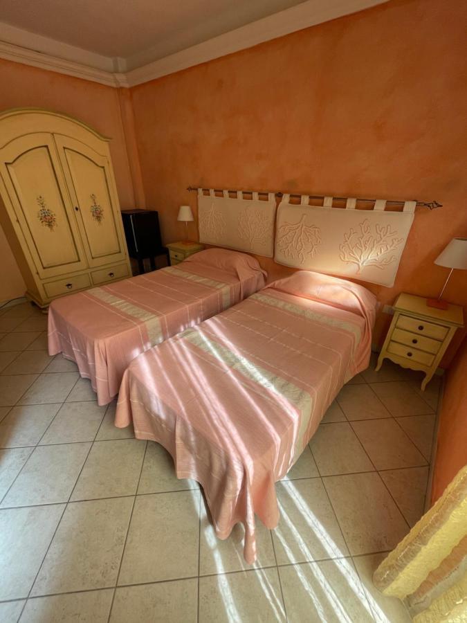 B&B Le Farfalle Палау Экстерьер фото